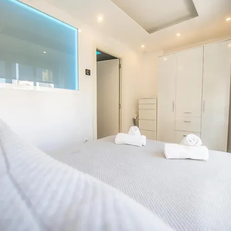 Malagasuite Dreams Of Apartment Torremolinos